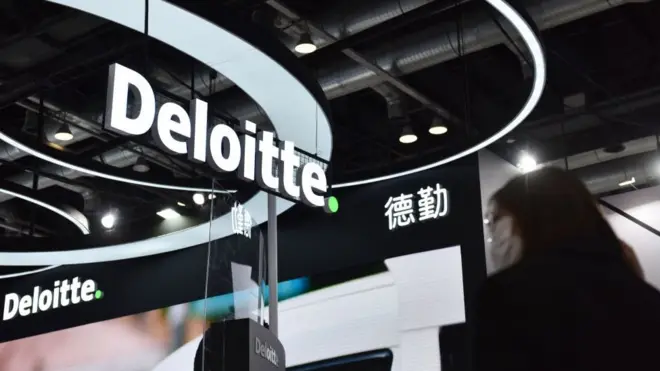 德勤是全球四大會計師事務所之一，很多中國企業赴美上市的審計業務由其承擔。