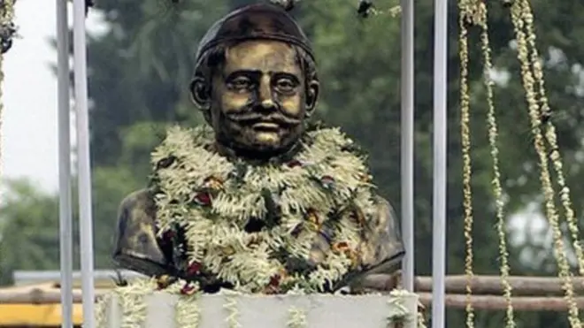 મંગલ પાંડેનું સ્ટેચ્યૂ