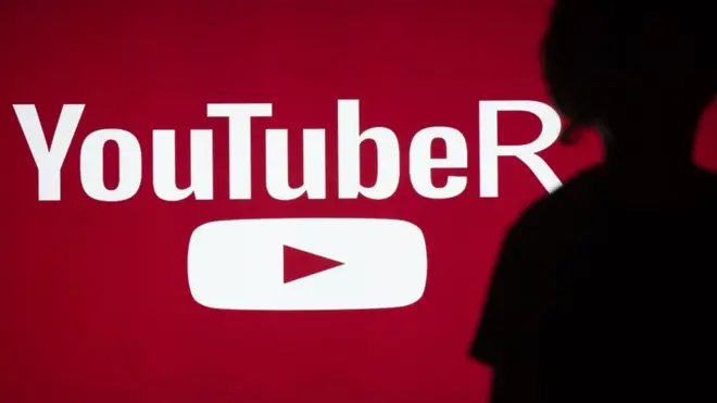 YouTubers con millones de seguidores y millones de dólares en sus cuentas.