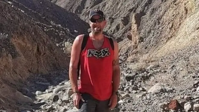 मिनेसोटा के रहने वाले जेसन हेसर फर्नेस क्रीक में रहते हैं