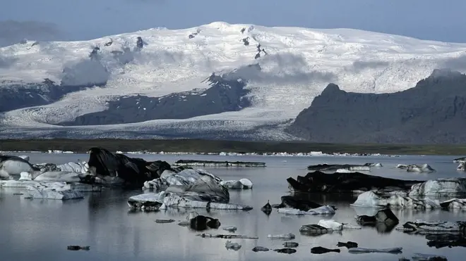 Glaciers across Iceland are in retreat