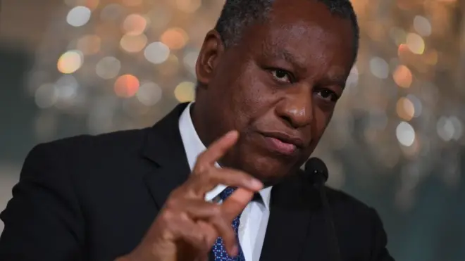 Le ministre nigérian des affaires étrangères Geoffrey Onyeama s'adresse à la presse au Département d'État le 4 février 2020 à Washington, DC.