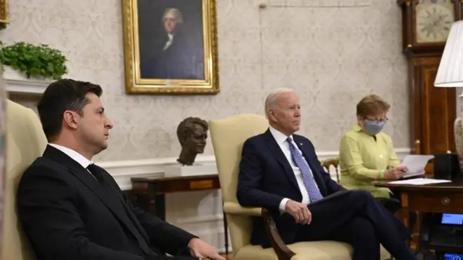 зеленський, байден