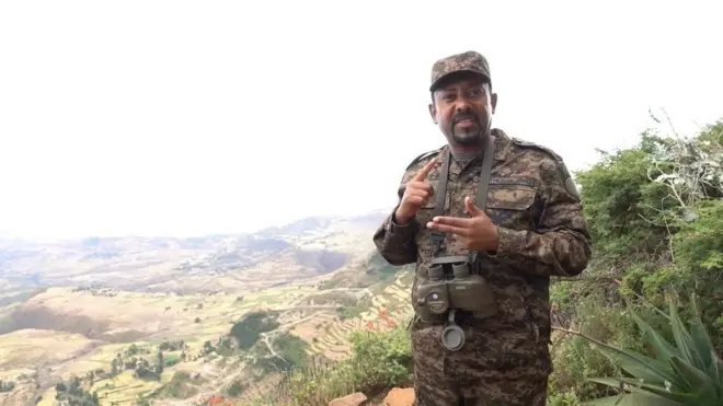 ጠቅላይ ሚኒስትር ዐቢይ አህመድ በጦር ግንባር