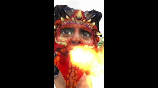 Hindistan'da taciz mağduru kadınlar başlarından geçenleri Snapchat üzerinden anlatıyor.