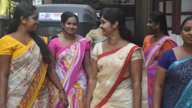 සාරි අනිවාර්ය කිරීම: මේ දක්වා සිදුවූයේ කුමක් ද?