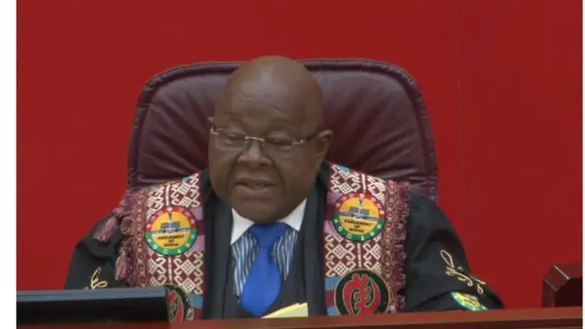 Speaker for Parliament for Ghana Professor Mike Oquaye dey talk plus MPs for Parliament