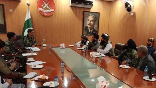 طالب چارواکي وايي، له پاکستاني لوري سره یې په دې هکله مذاکرات کړي او له هغه وروسته دروازه پرانیستل شوې ده.