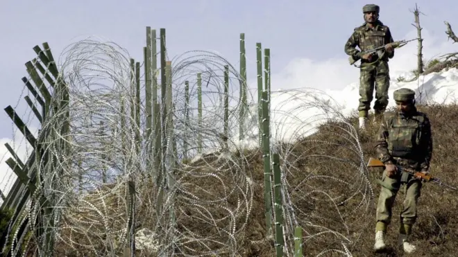 لائن آف کنٹرول پر کشیدگی اور جھڑپیں جاری