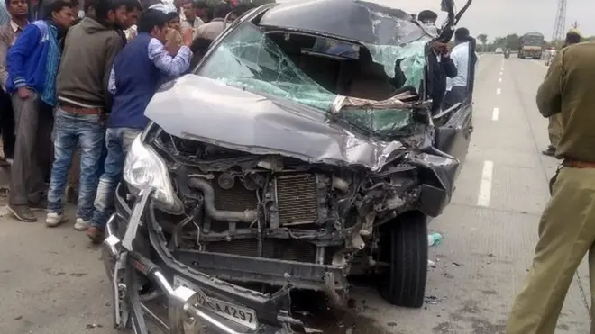 कार दुर्घटना