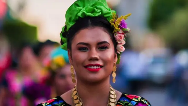 Tradiocionalna nošnja zapotečkih žena