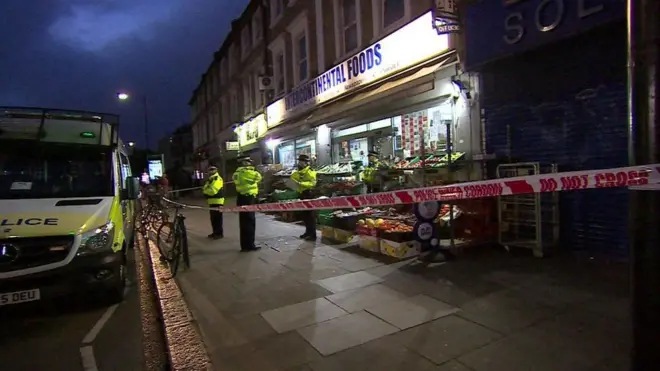 Booliska ayaa isku gadaamaya goobta lagu dilay wiilka