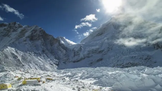 माउंट एवरेस्ट