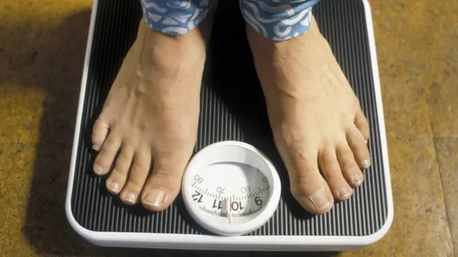 Женщина на весах