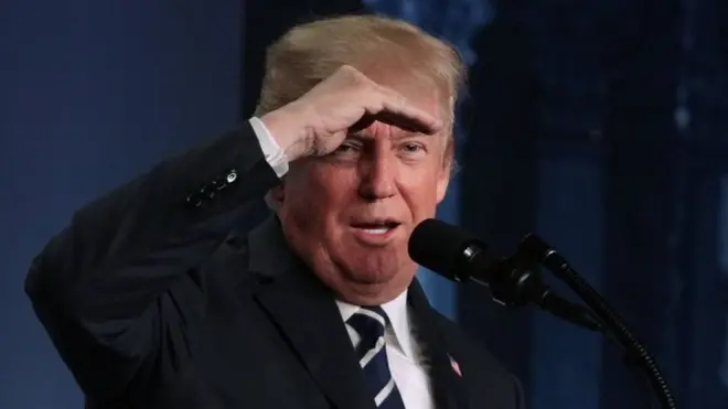 डोनल्ड ट्रंप