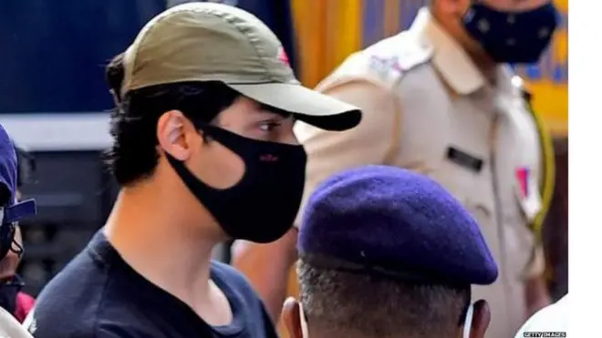 آریان خان پر منشیات کے استعمال کا الزام ہے