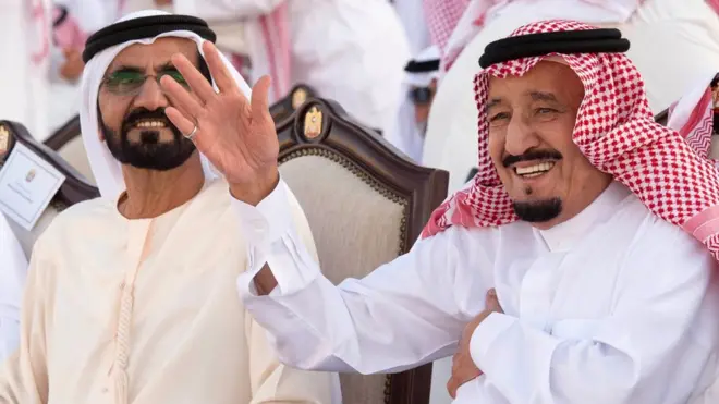 Raja Salman Bin Abdul Aziz (kanan) akan mengunjungi Indonesia dengan delegasi berjumlah 1.500 orang pada permulaan bulan Maret.