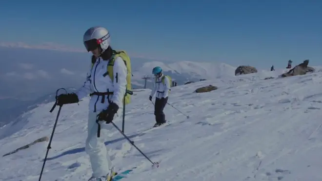 گلمرگ میں برفباری کم ہونے کی وجہ سے سکی انگ میں مشکلات ہیں