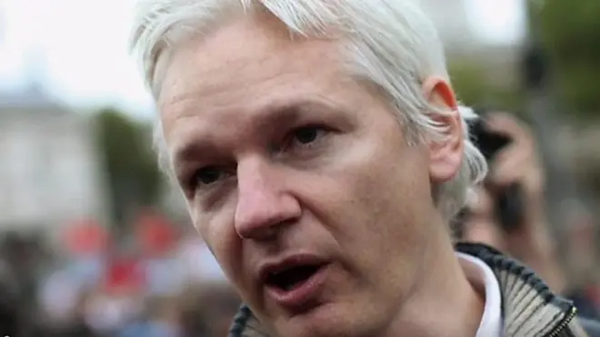 Qui est Julian Assange ?