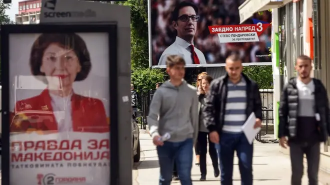 Skopljem dominiraju plakati dve najsnažnije političke opcije