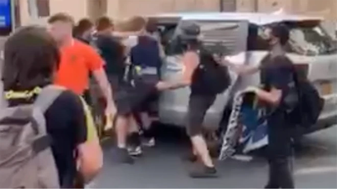 1986s NYPDニューヨーク州組織犯罪対策本部長 米ニューヨーク市警、初の女性本部長 次期市長が指名 - BBCニュース