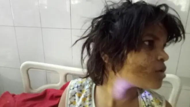 Boolisku waxay raadinayaan waalidkii gabadha dhalay