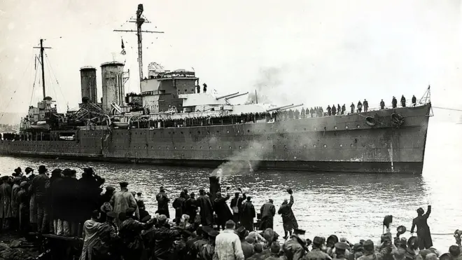 Тяжелый крейсер "Эксетер" был введен в строй в 1931 году