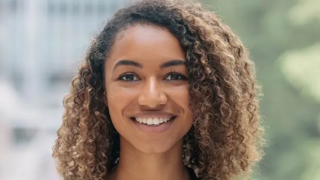 Yasmina Kone se dedica ahora a ayudar a personas sin hogar a encontrar un trabajo.