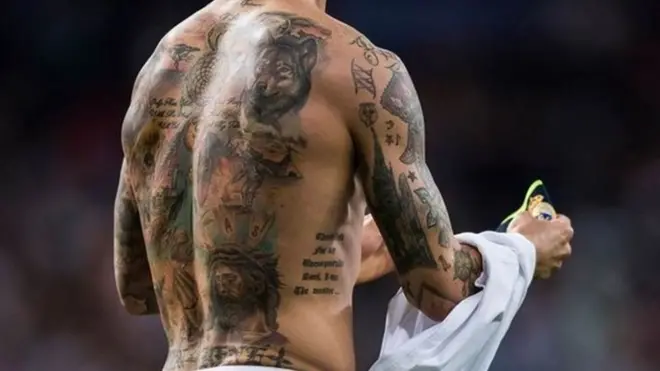 Quiz: pouvez vous reconnaître ces footballeur grâce à leur tatouage?