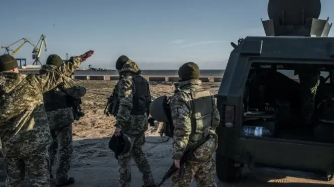 Ukrayna ordusu da teyakkuzda