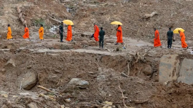 කළුතර දිස්ත්‍රික්කයේ නාය යාමට ලක්වූ අත්වැල්තොට ප්‍රදේශය