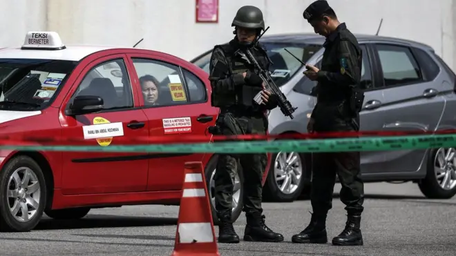 Polisi Malaysia menggelar latihan keamanan di Kuala Lumpur jelas SEA Games.