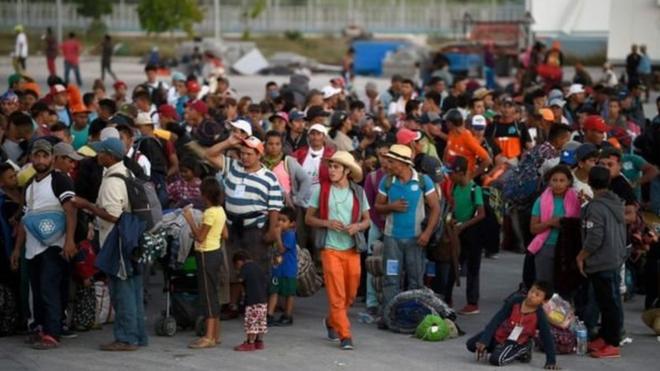 مهاجرون يقطعون آلاف الأميال عبر المكسيك للوصول إلى الولايات المتحدة