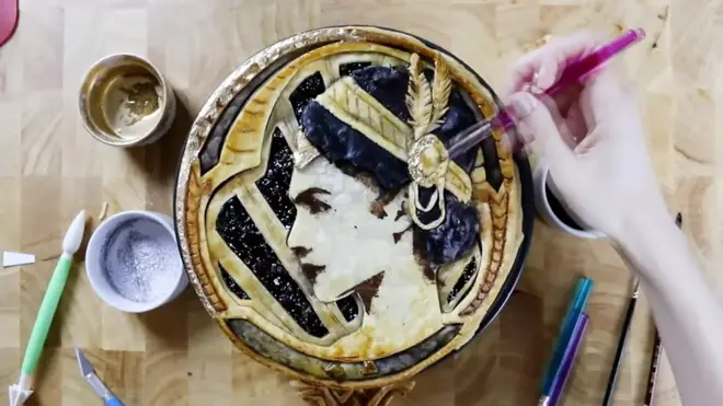 Каждый торт выглядит как картина.