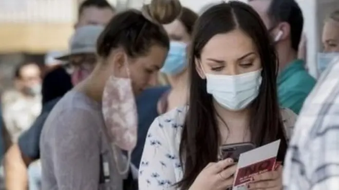 ووٹنگ کی صبح بے شمار ووٹرز کو گھر پر رہنے اور محفوظ رہنے کی ایک خود کار کال موصول ہوئی