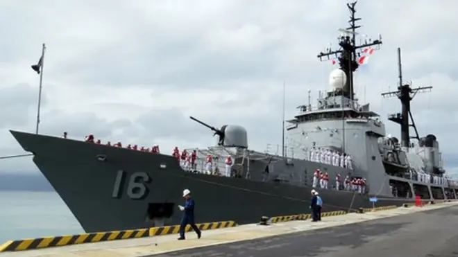 Tàu BRP Ramon Alcaraz cập Cảng Quốc tế Cam Ranh ngày 5/12