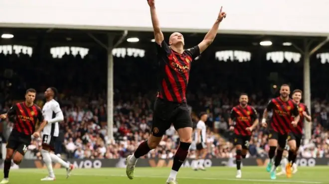 هالاند يحتفل بهدفه رقم 50 مع السيتي في كل البطولات منهم 34 هدفا في الدوري الإنجليزي