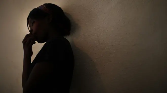 ศาลอินเดียเพิ่งตัดสินให้เด็กหญิงอายุ 10 ปีที่ถูกข่มขืนจนตั้งครรภ์ ไม่สามารถทำแท้งได้ เนื่องจากเสี่ยงเป็นอันตรายต่อตัวเด็กเอง (ภาพประกอบจากแฟ้มภาพ)