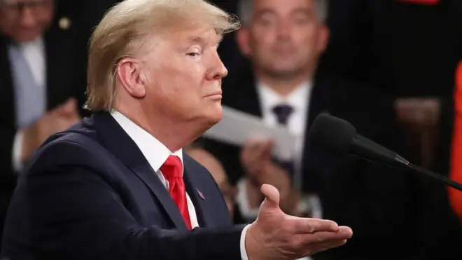 Il est accusé d'abus de pouvoir et d'entrave au Congrès