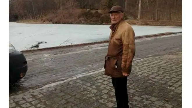 Чоловік витягнув дітей з води