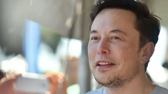 Tesla'nın sahibi Elon Musk