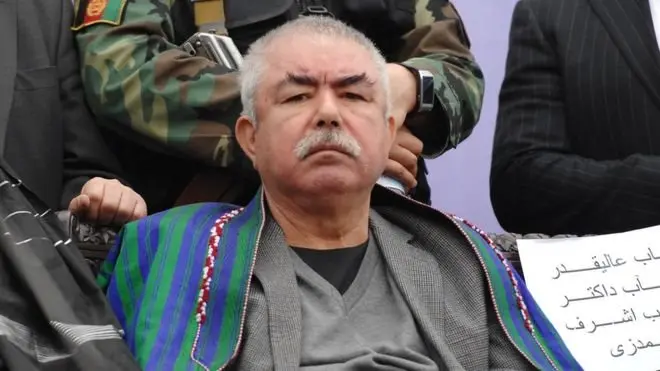 ژنرال دوستم به "نقض جدی موازین حقوق بشر" متهم شده اما سخنگویان او این اتهام را حاصل "توطئه سیاسی" دانسته‌اند