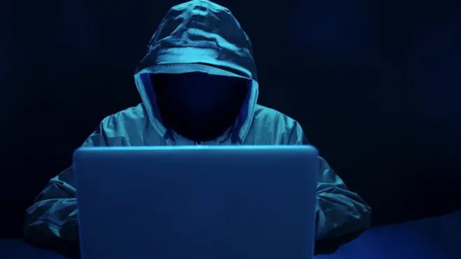 آدم ربایی سایبری