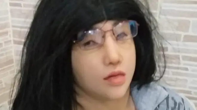 Silva ayaa isu ekeysiiyay gabadhiisa, si uu u baxsado