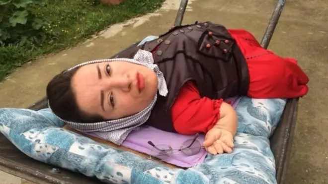 Mitra Faranzadeh mengatakan ia mencintai seorang pria selama 30 tahun.