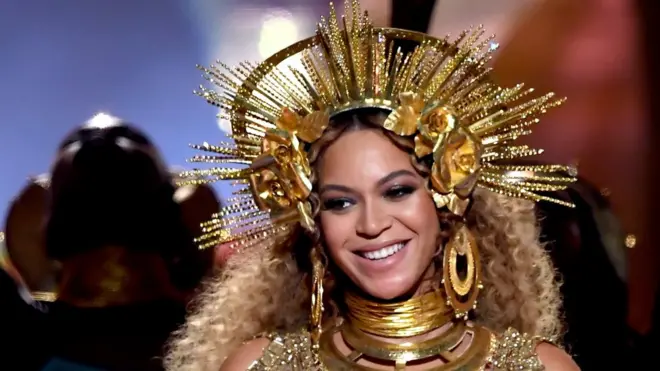 Beyonce post di cast list for social media