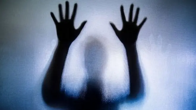 Perempuan 17 tahun itu dibawa ke kota Sydney, Australia, pada awal April lalu oleh seorang pria yang menawarinya bekerja sebagai pelayan kebersihan.