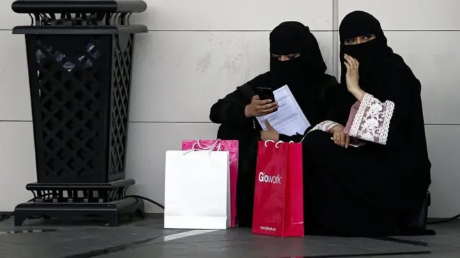 Pemerintah Saudi dalam beberapa tahun terakhir berupaya memenuhi hak bagi kaum perempuan, termasuk mencabut larangan menyetir.