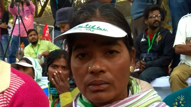 ललिता के पति सत्या ने कीटनाशक खाकर जान दे दी थी