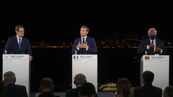 MED7 zirvesi sonrası basın toplantısı.